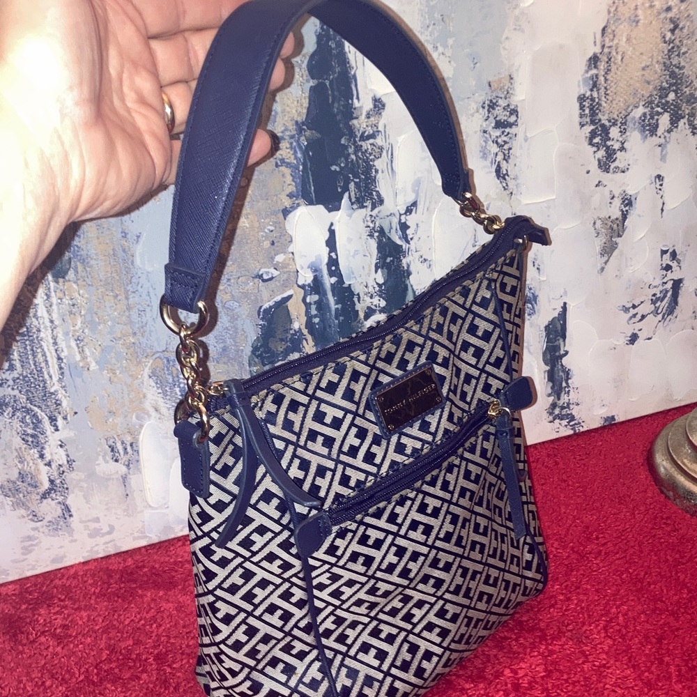 Tommy  Hilfiger Navy Blue / Beige Embossed Allover Monogram  Shoulder Bag - Picture 14 of 14